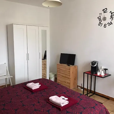 ベッド・アンド・ブレックファスト A Casa Di Lucia