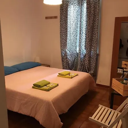 ベッド・アンド・ブレックファスト A Casa Di Lucia ピサ